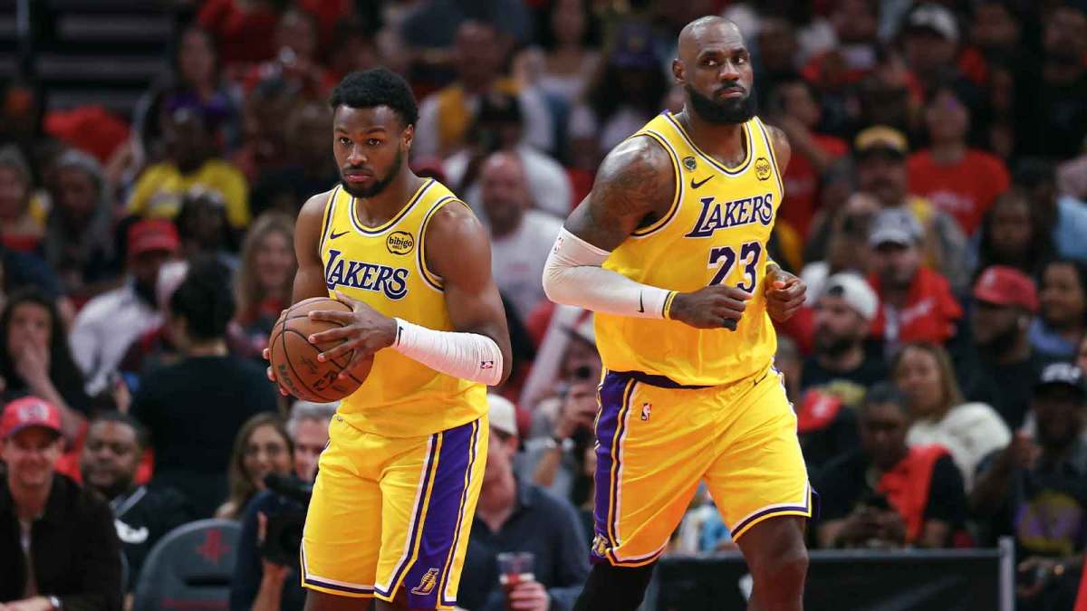 ESPN记者：湖人队内部人士暗示詹姆斯父子可能一起转投新球队 - 开云官网平台（封面配图）